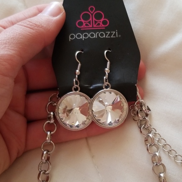 paparazzi Jewelry - 5 for $25 Silver Necklace and Earring Set paparazzi Jewelry - 5 for $25 Silver Necklace and Earring Set